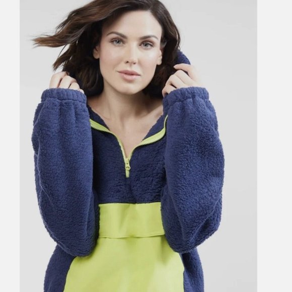 NWT Outerknown Active Sherpa 1/2 Zip Fleece Pullover Neon Green Navy - Picture 2 of 9